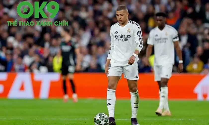 Mbappe không để lại nhiều dấu ấn trong trận lượt về với Arsenal Mbappe không để lại nhiều dấu ấn trong trận lượt về với Arsenal