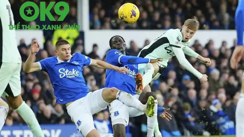 Chelsea sẽ có trận đấu không dễ dàng trước Everton. Chelsea sẽ có trận đấu không dễ dàng trước Everton.