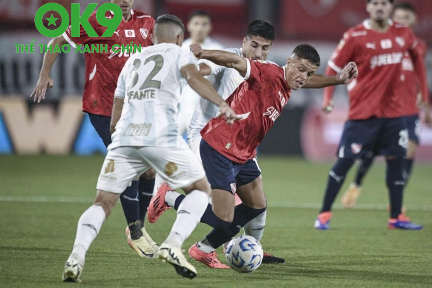 Hai đội có sự chênh lệch lớn về phong độ (Ảnh: X Independiente). Hai đội có sự chênh lệch lớn về phong độ (Ảnh: X Independiente).